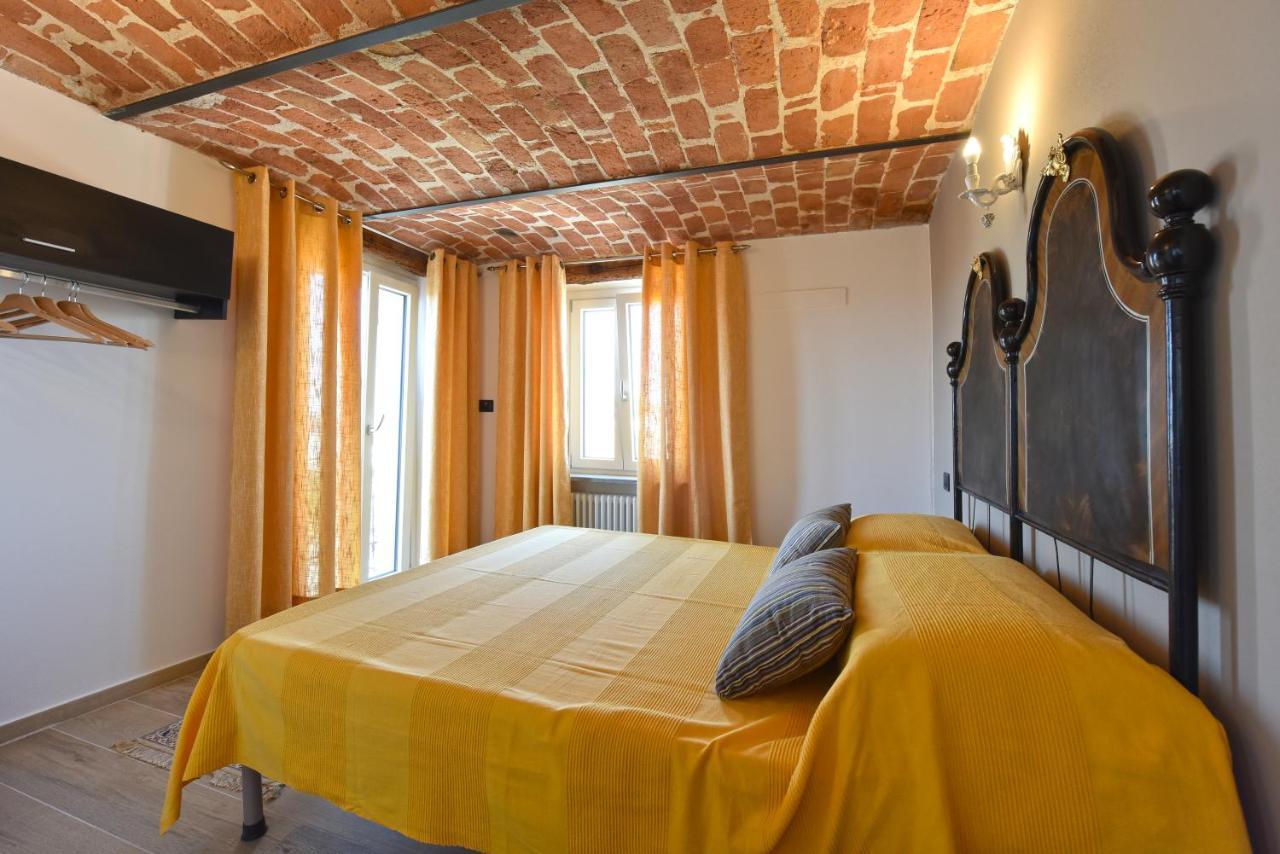 Casa Valentina 1902 Apartment Montegrosso dʼAsti Exterior foto